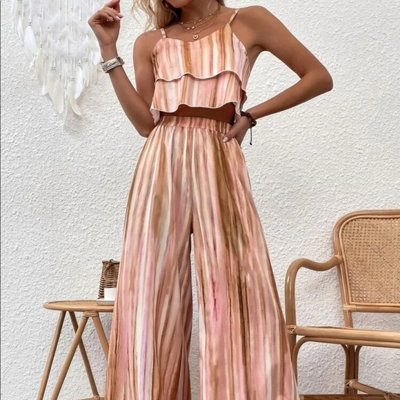 Boho Tie-dye crop top and wide leg pants - Picture 3 of 7